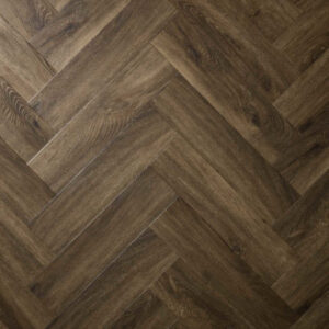 TH03 Tudor Oak